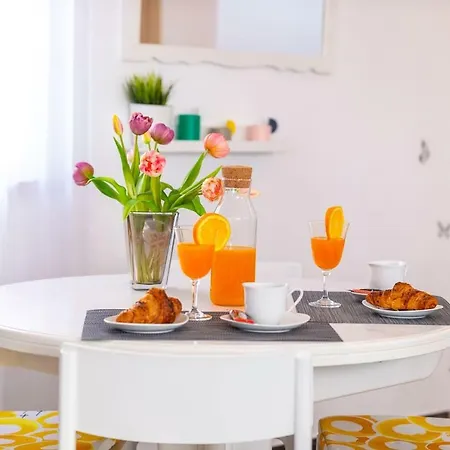 Mariposa Apartment