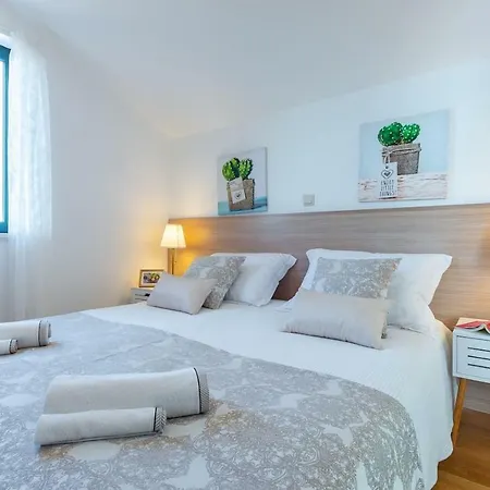 Apartment Mariposa *